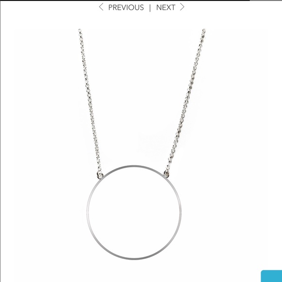 Silver circle pendant necklace - Picture 1 of 6